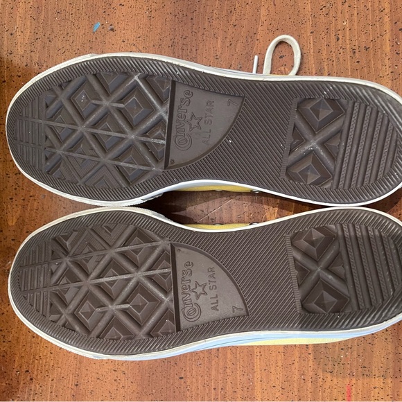 Converse Lift Ox Butter Yellow/White/Black - Size Women's 9 - Picture 8 of 12